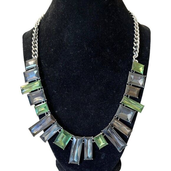 Faceted Jeweled Bib Necklace Blue Gray Green Rectangle Glass Look Stones Chain - Picture 1 of 5
